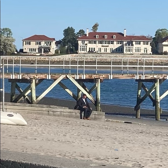 Welcome to Salem - Picture 15 of 16